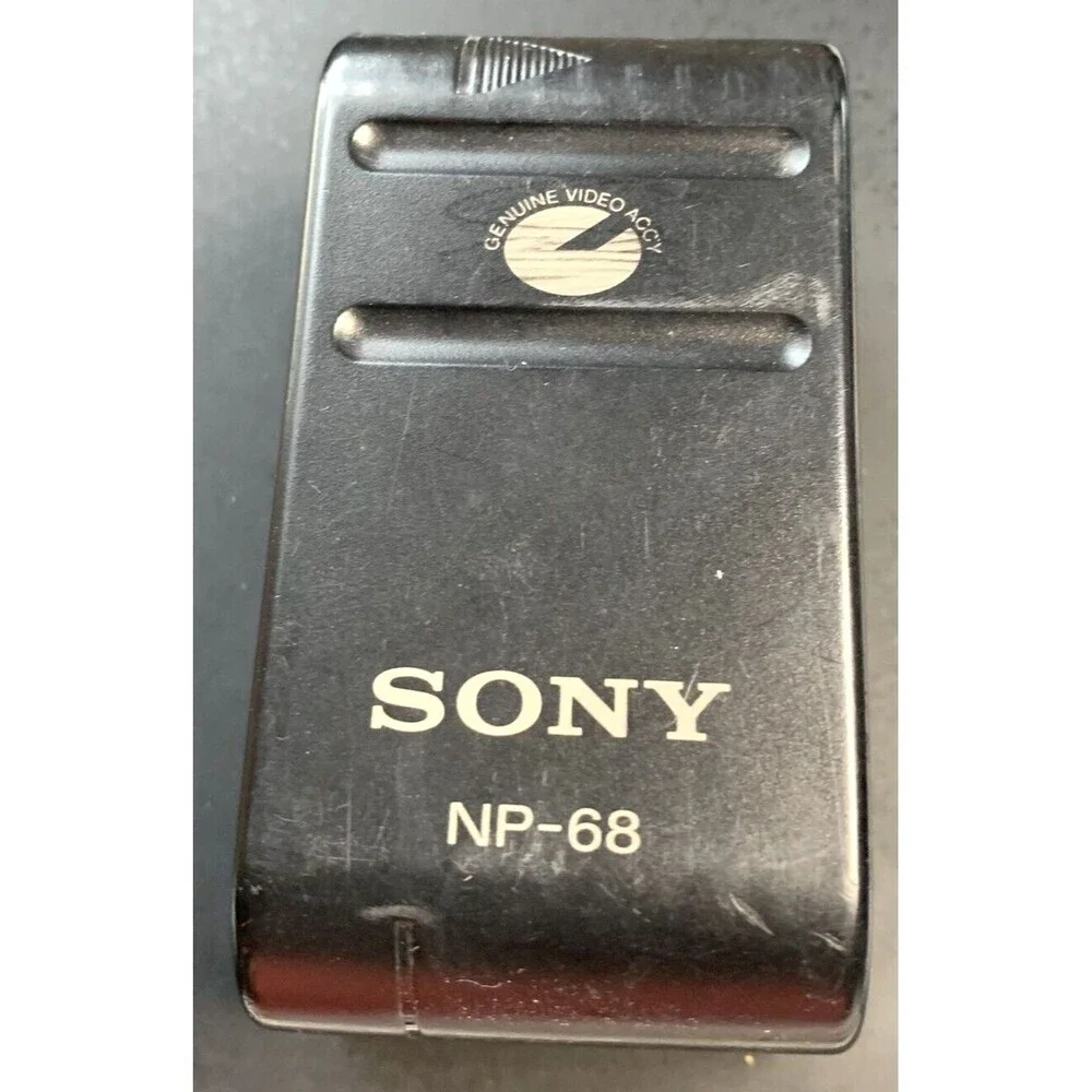 Sony NP-68 Genuine Handycam Rechargeable NI-Cd Battery Pack 1800 mAh